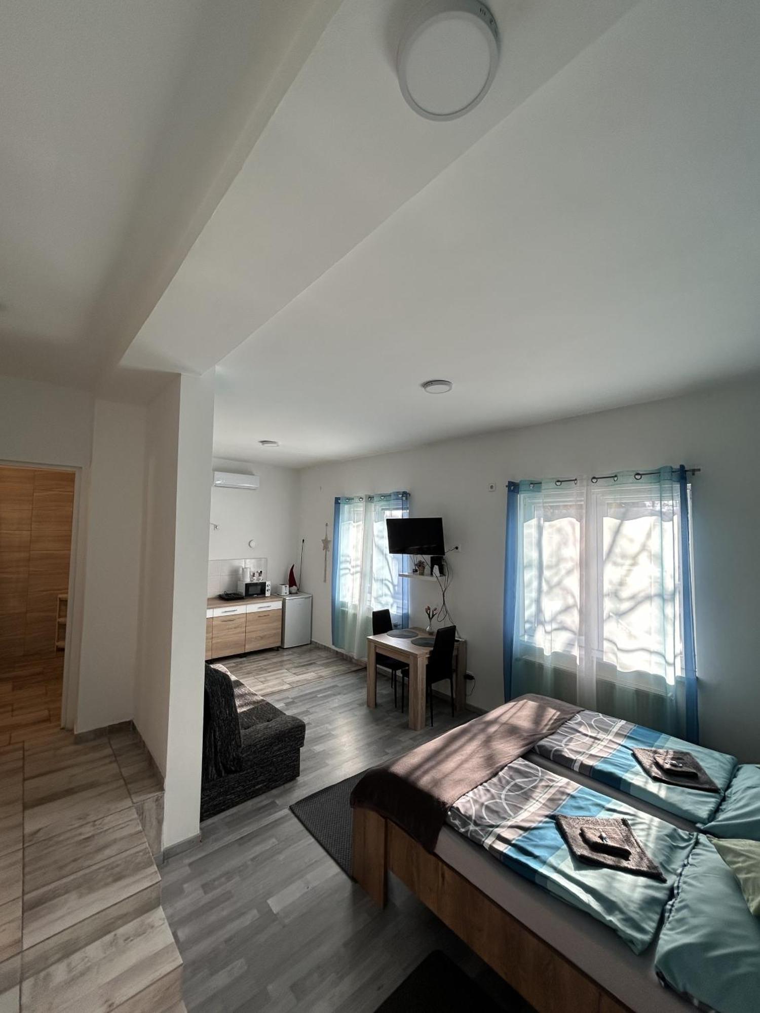 Mira Nest - Budapest City Luaran gambar